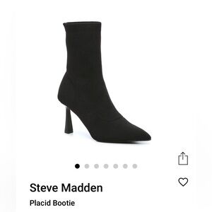 Steve Madden “Placid” sock bootie. Sz 8.5